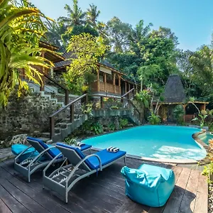 Parvati Retreat Couette-café